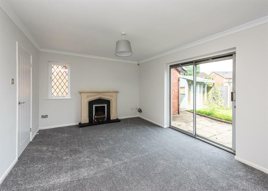 5 Sytch Lane-Lounge A.jpg
