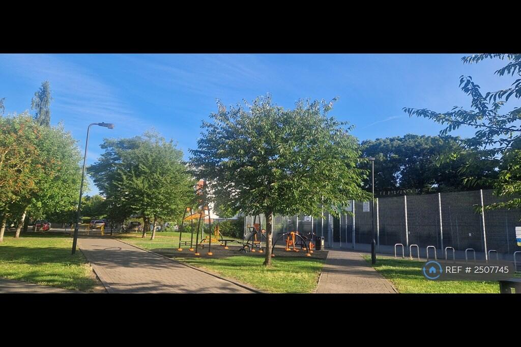 Neighbouring Park View-2