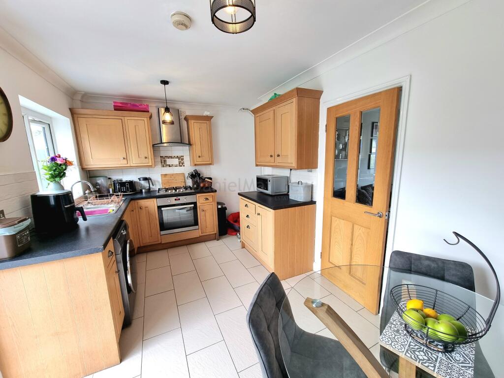 Kitchen/ Diner