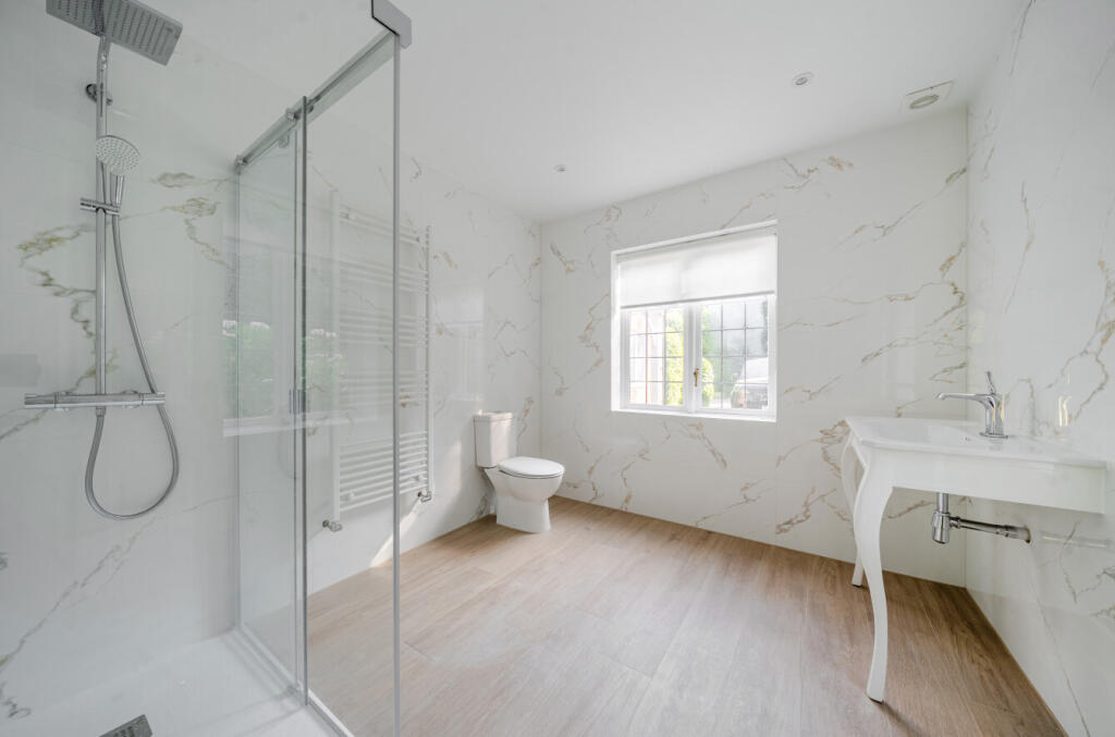 1336136-15-68a83d...