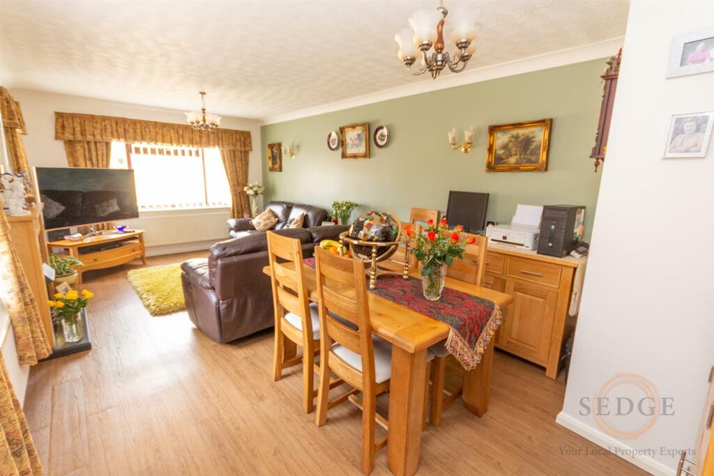 1 mayfield close -12.jpg