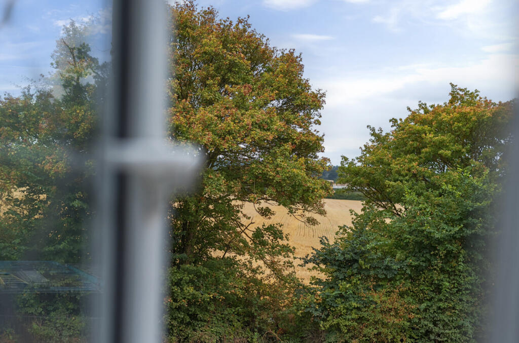 1336883-23-68a5c2...