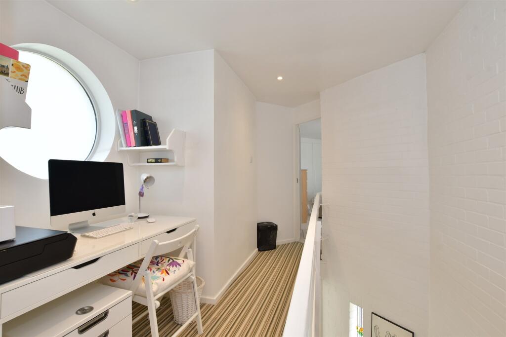 Internal Lifestyle Photograph