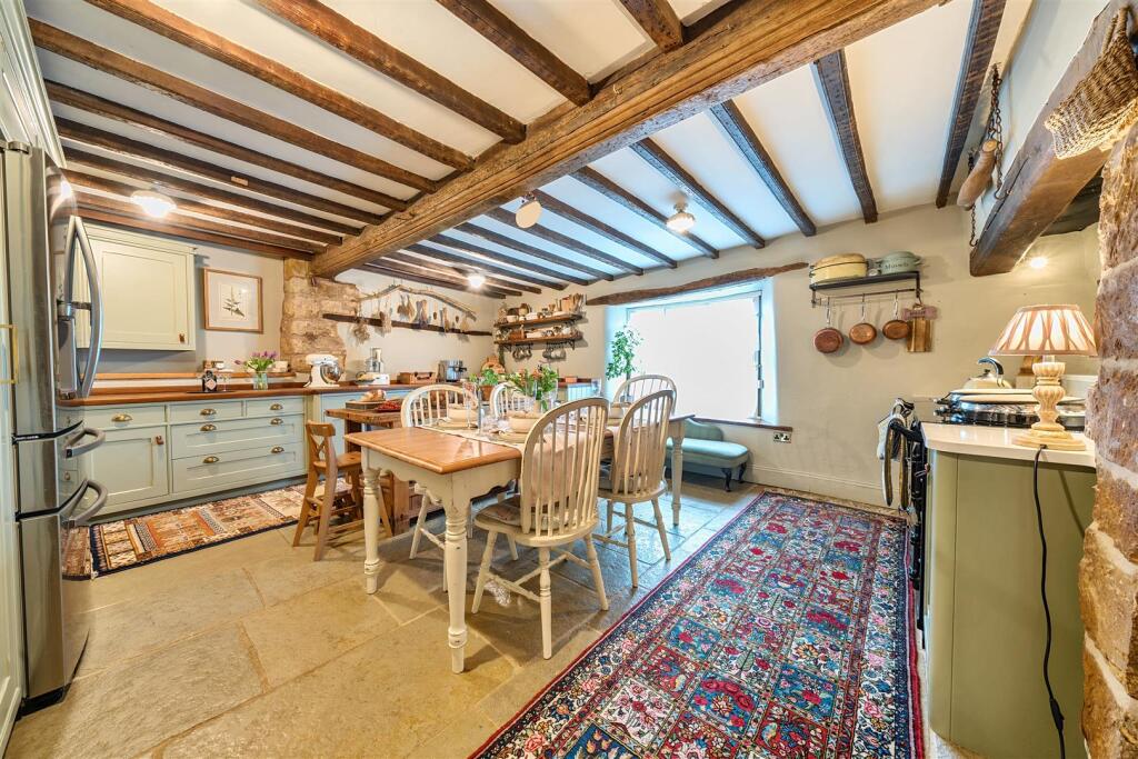 Cliff Hill Farm -Kitchen.jpg