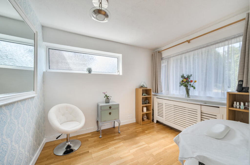 1334540-19-68939f...