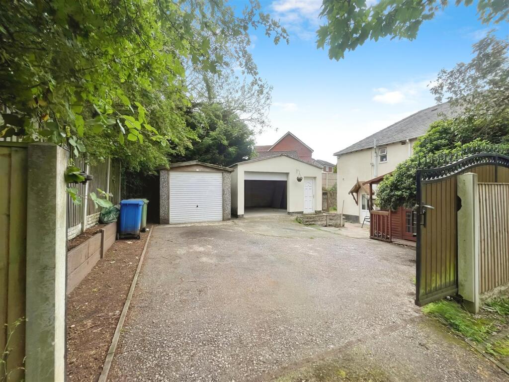 b6d3f5c5-PHOTO-2025-05-30-16-04-52 207.jpg