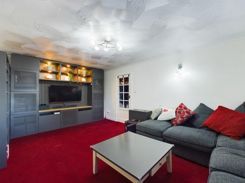 Snug / Play Room