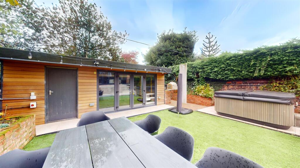 Dentons Green Lane Rear Garden