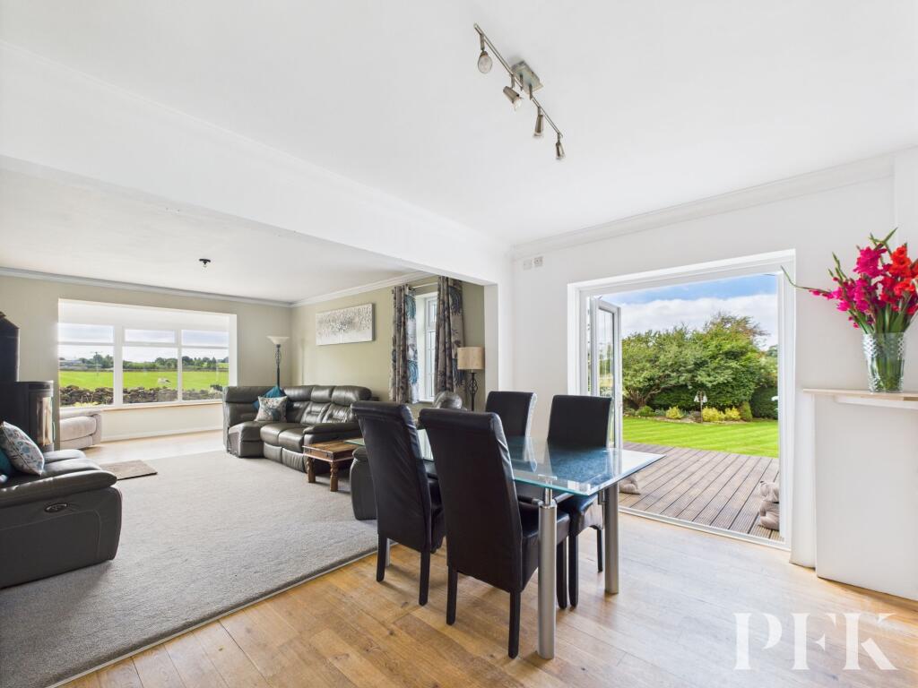 Kitchen / Dining &amp; Living Area