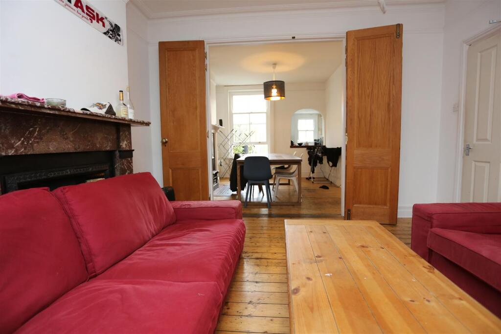 252 Eastern Road New25 (11).JPG