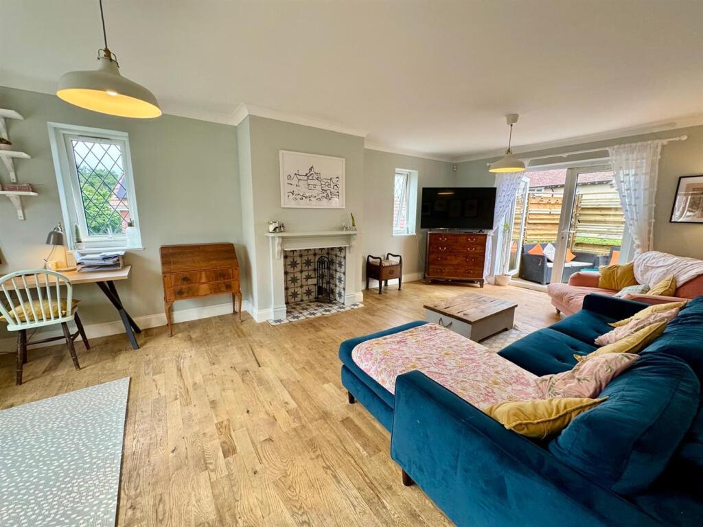 PHOTO-2025-08-13-07-15-06 (9).jpg