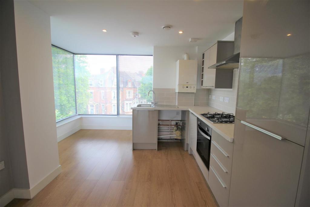 Kitchen/Dining Area