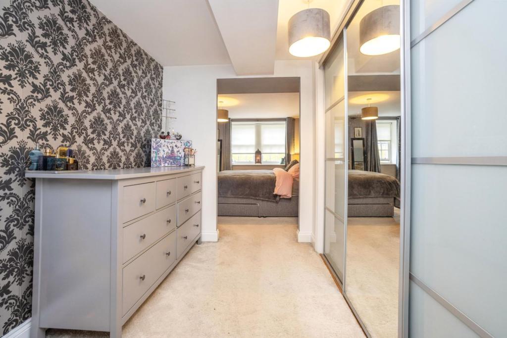 Master Dressing Room