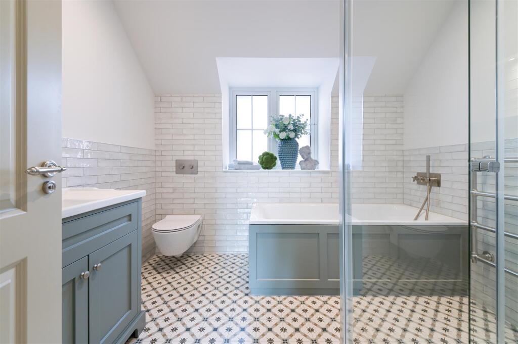 AMBERWOOD GROVE, PLOT 2- (9).jpg