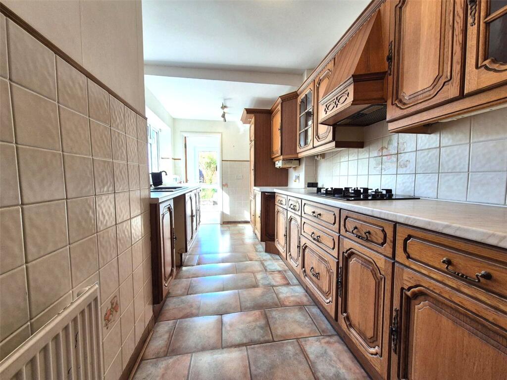 18ft Kitchen