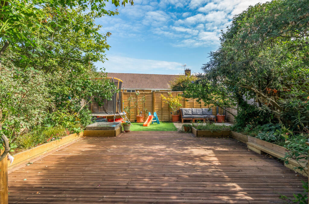 1342740-22-68a6e8...