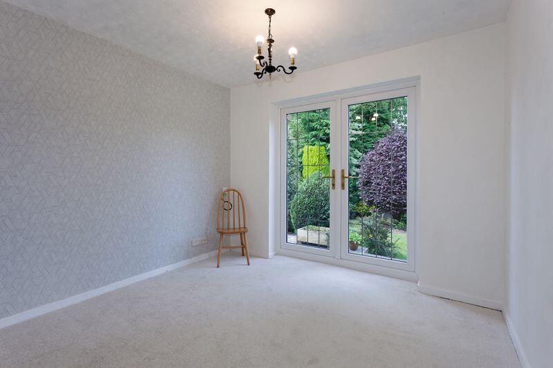 BEDROOM 2/SITTING ROOM 