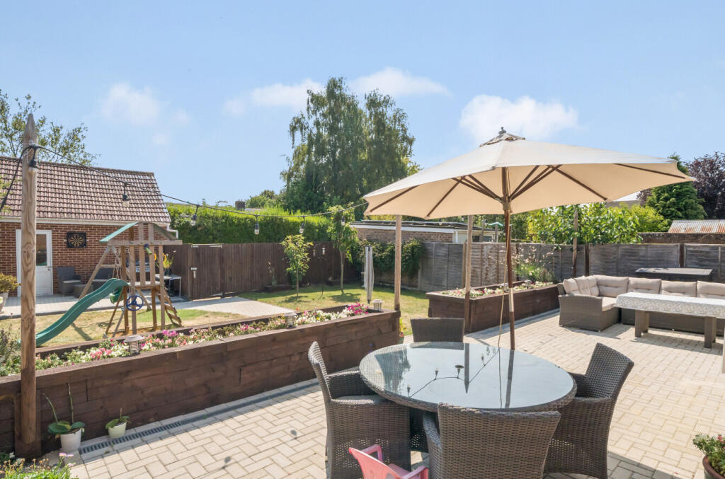 1340356-11-689f50...