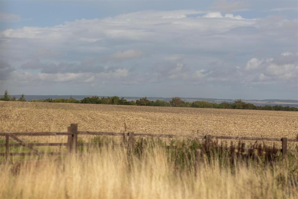 East Farm Barn External-14.jpg