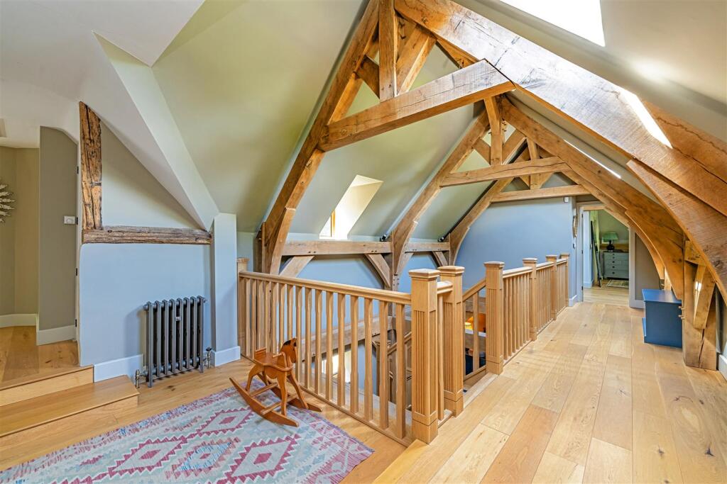 Roundless Cottage, High Button, GU8 6NR-67.jpg