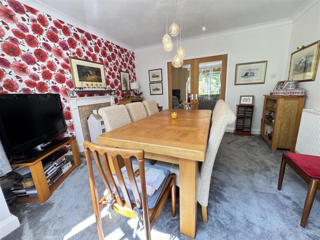 IMG_9310 (Large).JPG