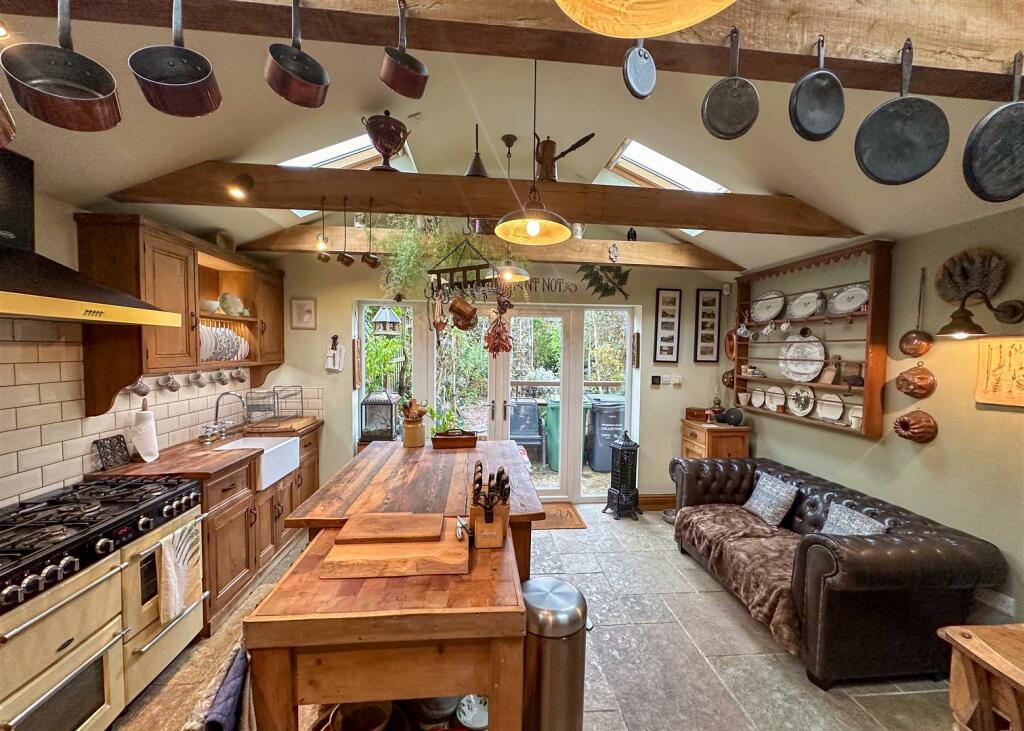 KITCHEN 6