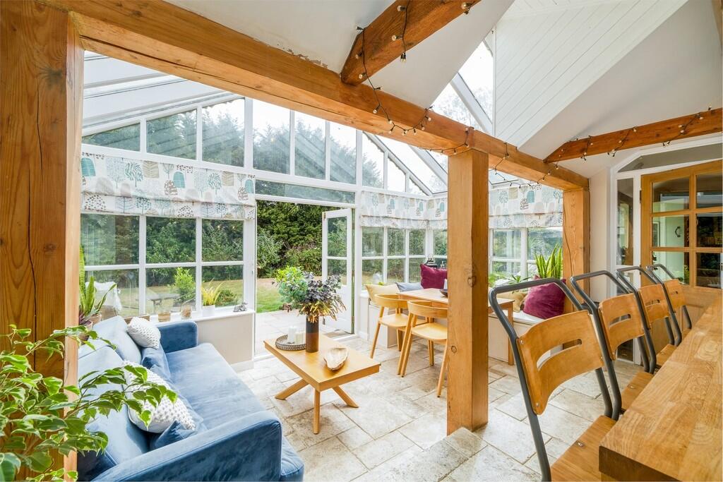 144px-Willow Cott...