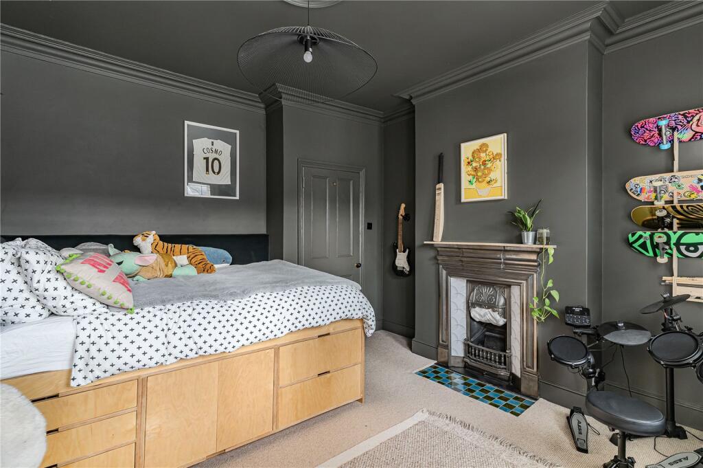 Bedroom 5