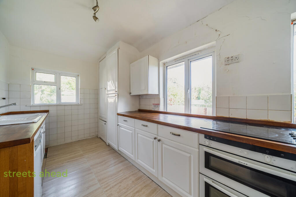 9168557d-cc70-4df...