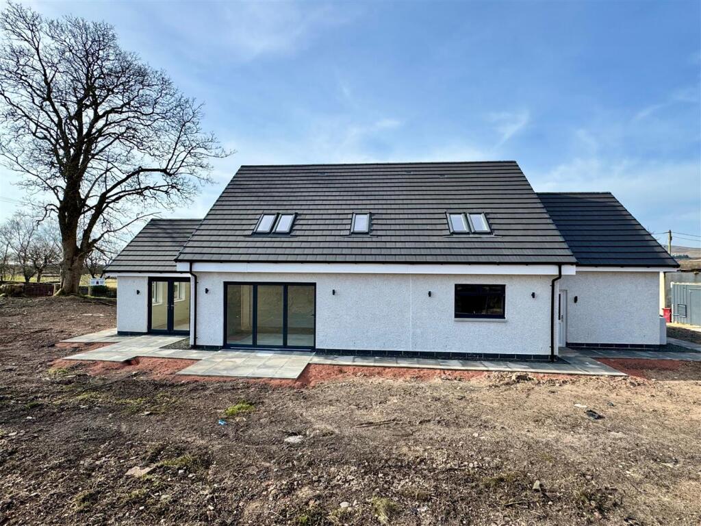 Rear external