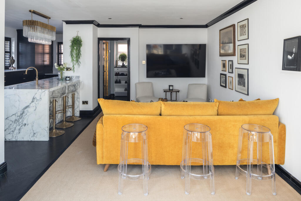 278013 - TMH-1_TEMPLE_MEWS_CANTERBURY_ CT1_2PQ-...