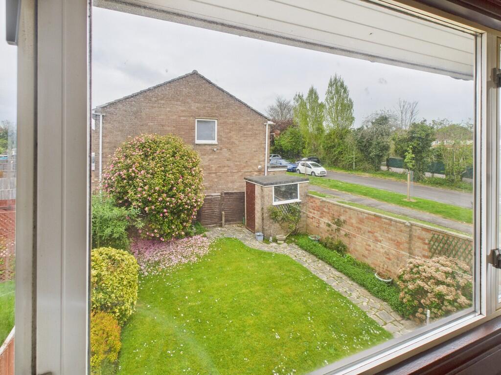 CAM05068G0-PR0015...