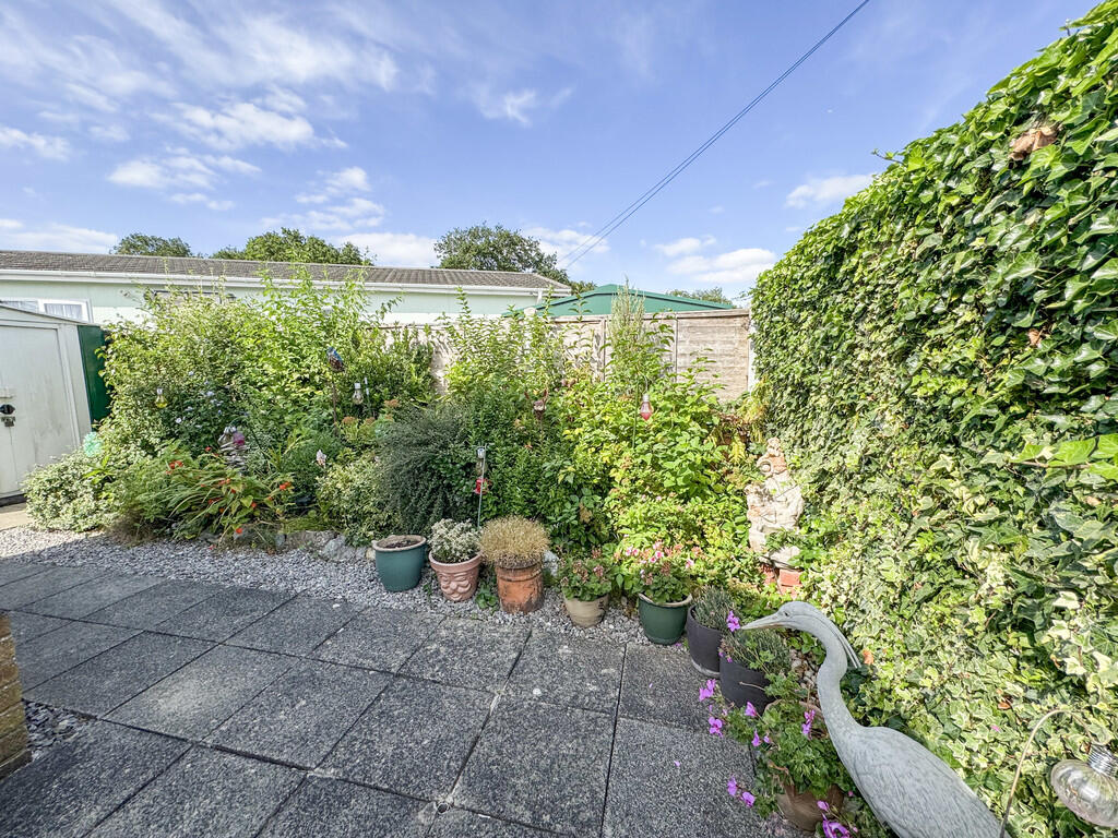 garden back