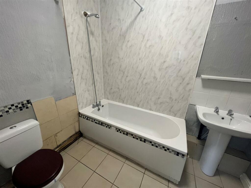 24 glencoe 3.jpg