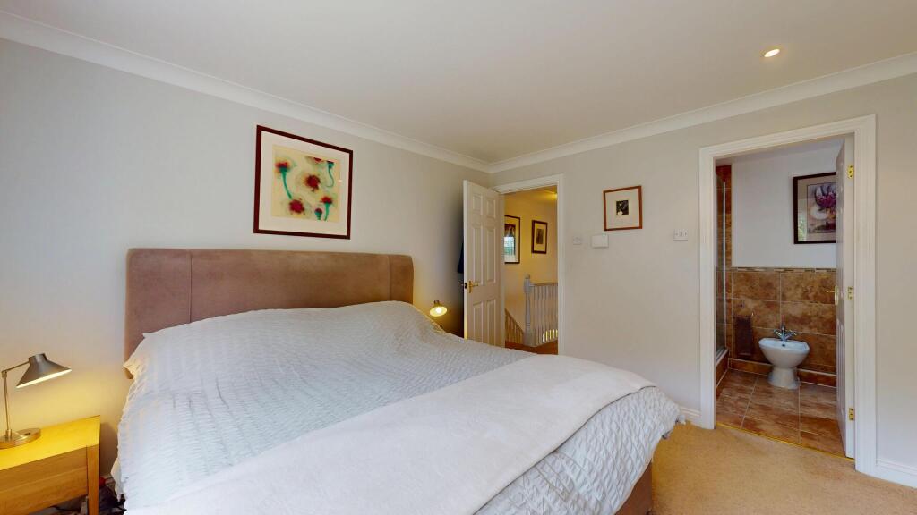 49A-The-Crescent-05122025_142843