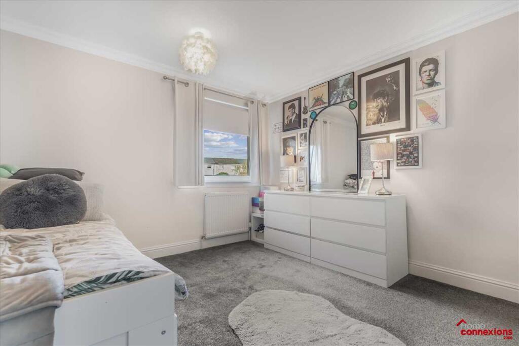 Bedroom Two (2)