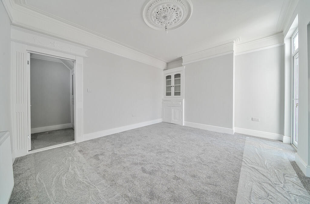 1303836-3-6874fc6...