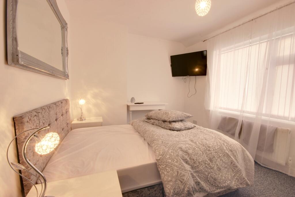 1 Bed 1BB