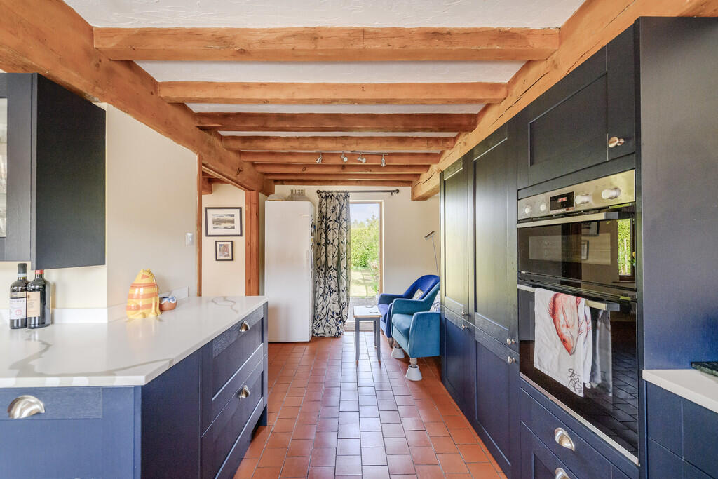 Kitchen 4