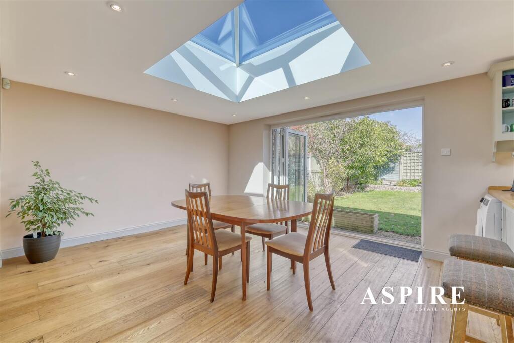 Aspire Estate Agents7.jpg