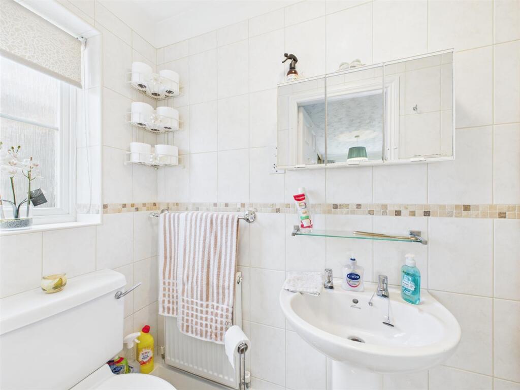 En-suite shower room