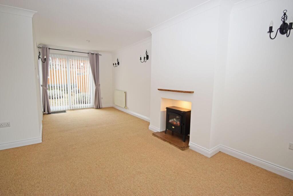 51 Birmingham Road, living room a.jpg