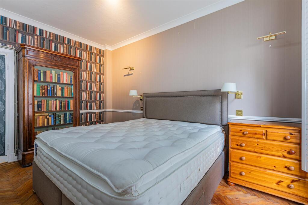 Warwick House 2-10.jpg