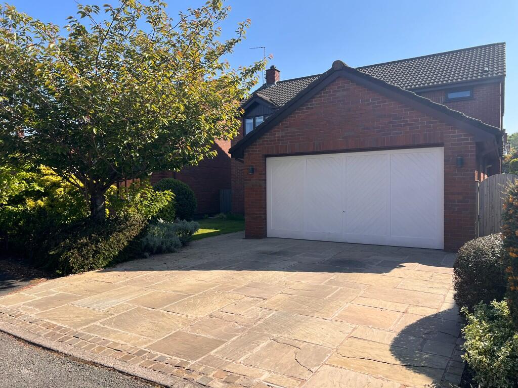 Driveway &amp; Garage