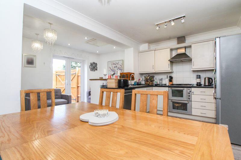 Kitchen/Diner/Family Room