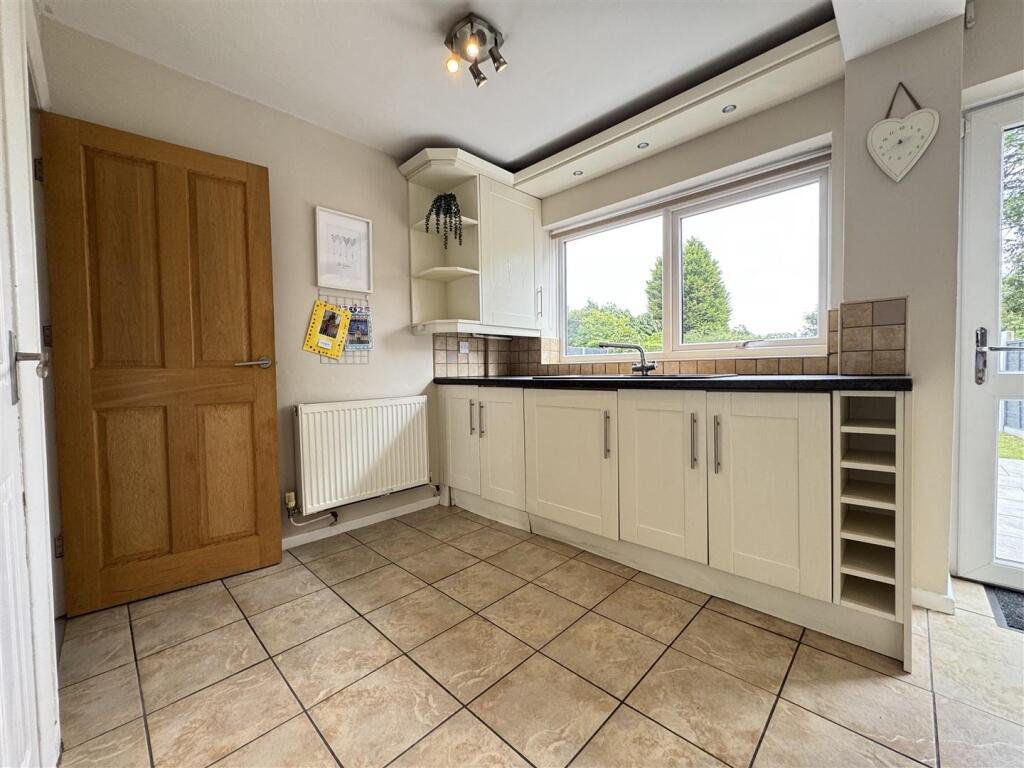 IMG_5108 (Large).JPG