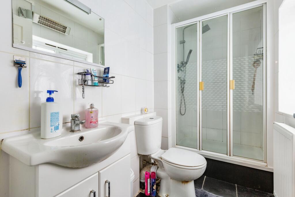 Master En-suite