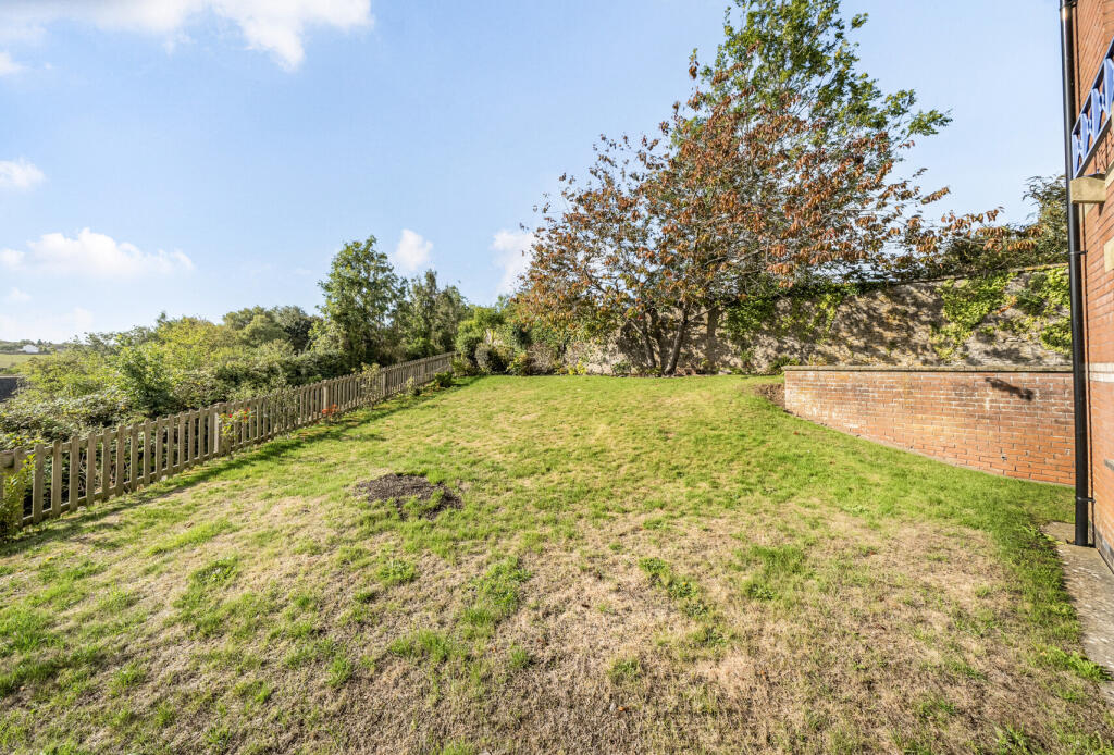 1350692-14-68c293...