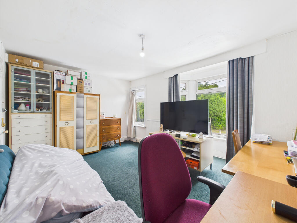 CAM02909G0-PR0430-STILL002