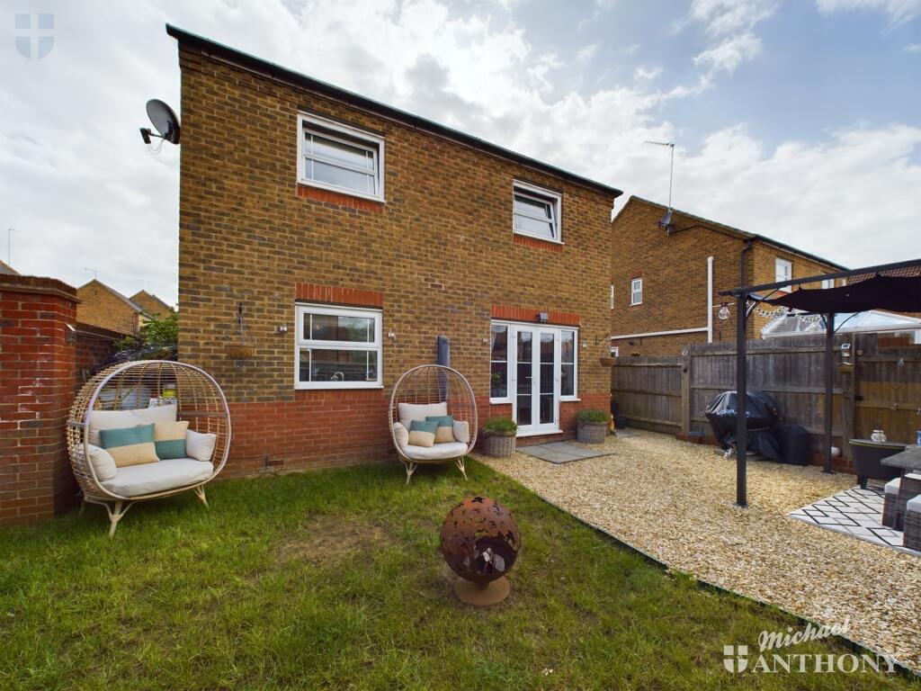 CAM02538G0-PR0267-STILL005